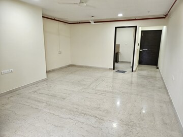 Room in 3.5 BHK Apartment at Neelkanth Greens, Manpada – for Sale