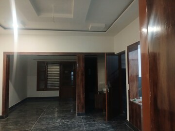 2 BHK Builder Floor – Exterior View View at Sector 14 - for Rent