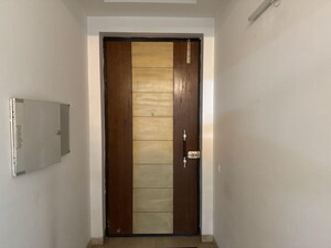 Room in 3 BHK Apartment at Bestech Park View Spa, Sector 47 – for Sale