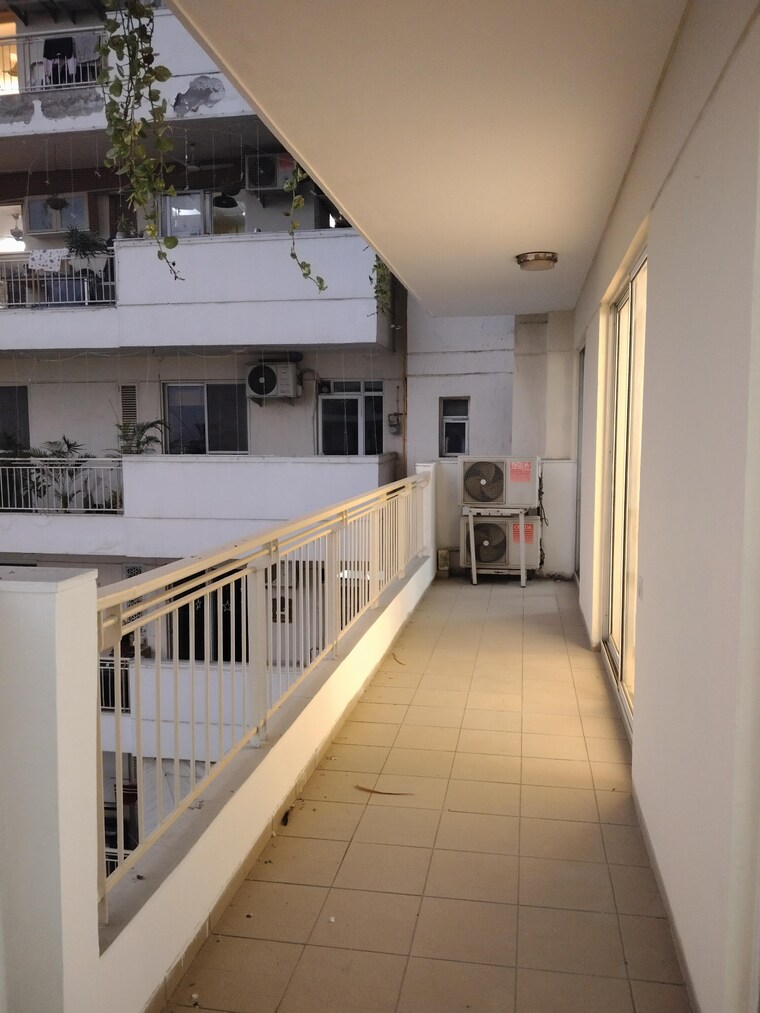 Balcony, bestech-park-view-spa 3 Bedroom 2470 Sq.Ft. Apartment In Sector 47 Gurgaon 9617390