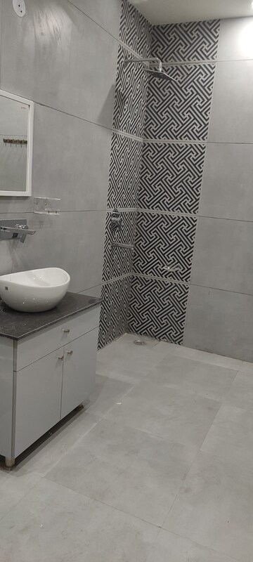 Bathroom in 3 BHK Builder Floor at Sector 15 – for Rent
