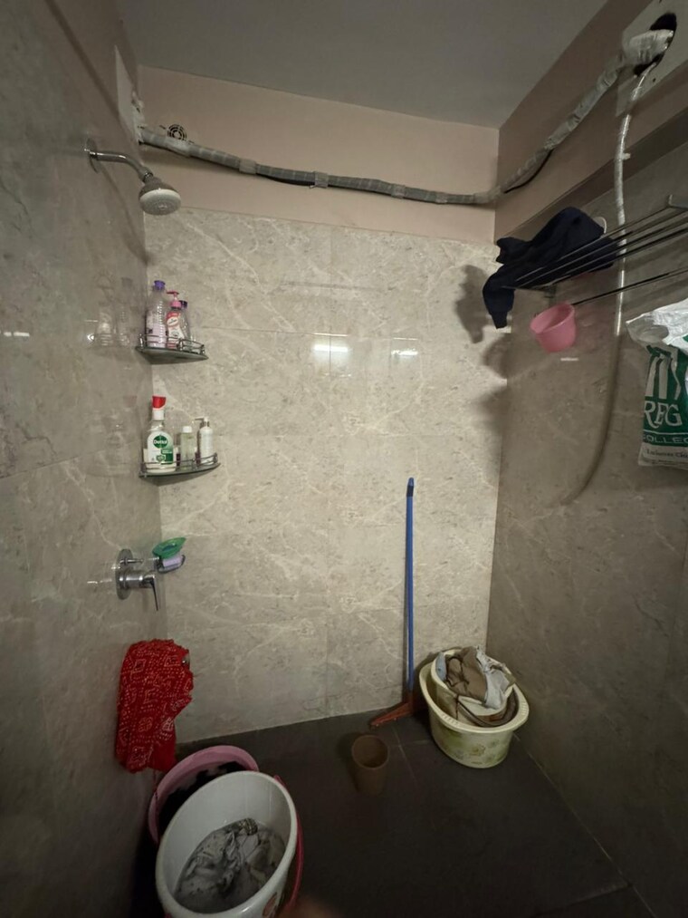 Bathroom, rhythm-serenity-heights 2 Bedroom 781 Sq.Ft. Apartment In Andheri East Mumbai 9617405