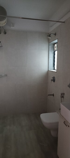 Bathroom in 2 BHK Apartment at Chaitanya Tower, Prabhadevi – for Sale