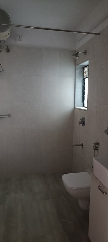 Bathroom in 2 BHK Apartment at Chaitanya Tower, Prabhadevi – for Sale