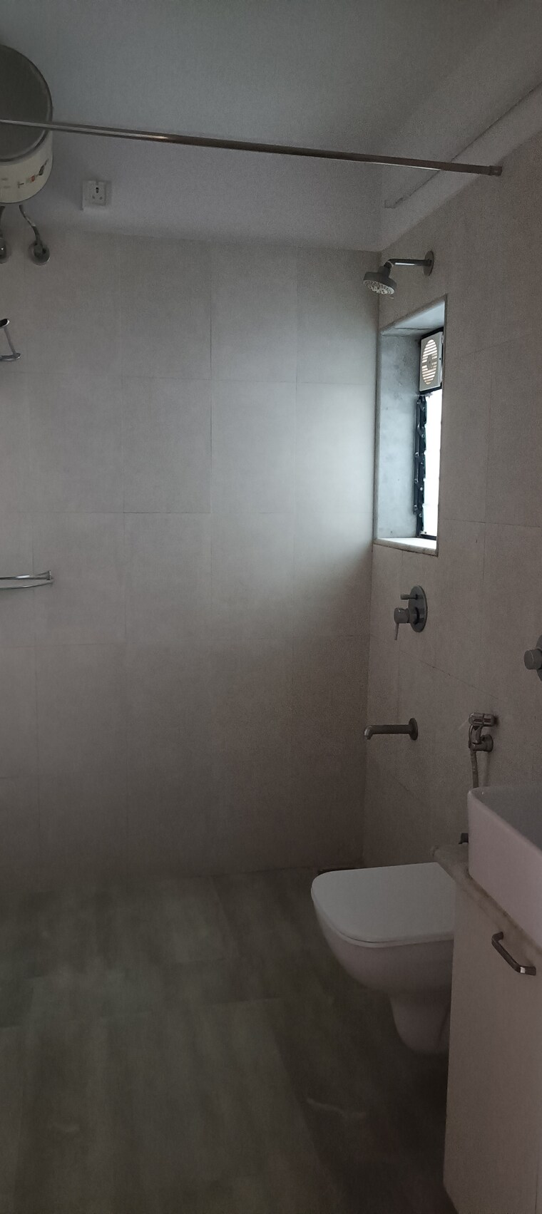 Bathroom, chaitanya-tower 2 Bedroom 850 Sq.Ft. Apartment In Prabhadevi Mumbai 9617419