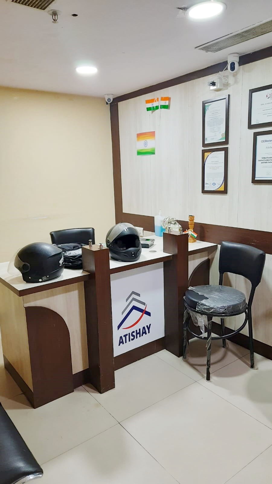 Office Space For Rent in Mahima Crystal Palm