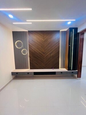 Room in 3 BHK Apartment at Greenmark Mayfair Apartments, Tellapur – for Rent