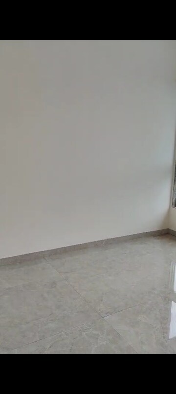 Room in 2 BHK Apartment at GBD Realty Siddhi Vinayak Grandeur, Prabhadevi – for Rent