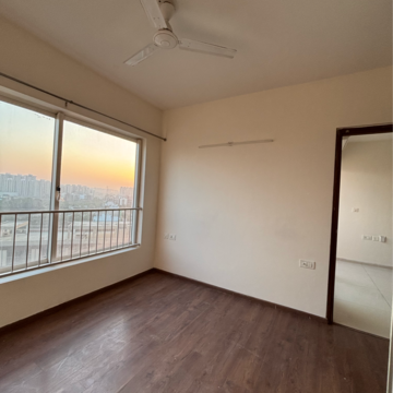 Room in 2 BHK Apartment at Shapoorji Pallonji Joyville Gurgaon, Sector 102a – for Sale