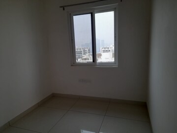 Room in 3.5 BHK Apartment at Aparna Sarovar Zicon, Nallagandla – for Rent