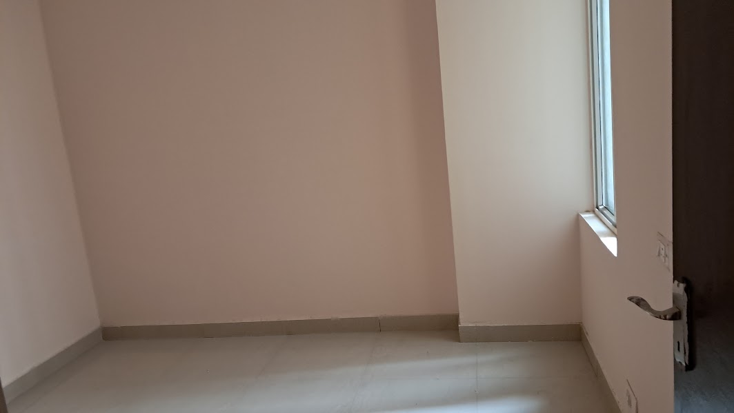 2.5 BHK + Study Room Apartment For Sale in Amrapali Dream Valley