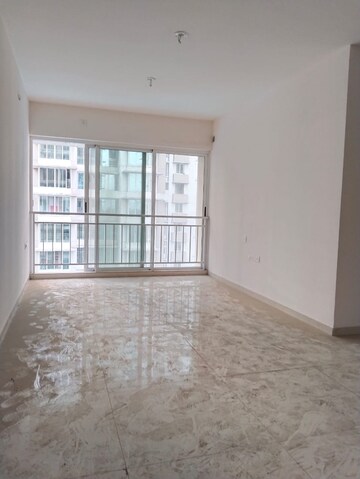 Room in 2 BHK Apartment at Marathon Nexzone, New Panvel – for Rent