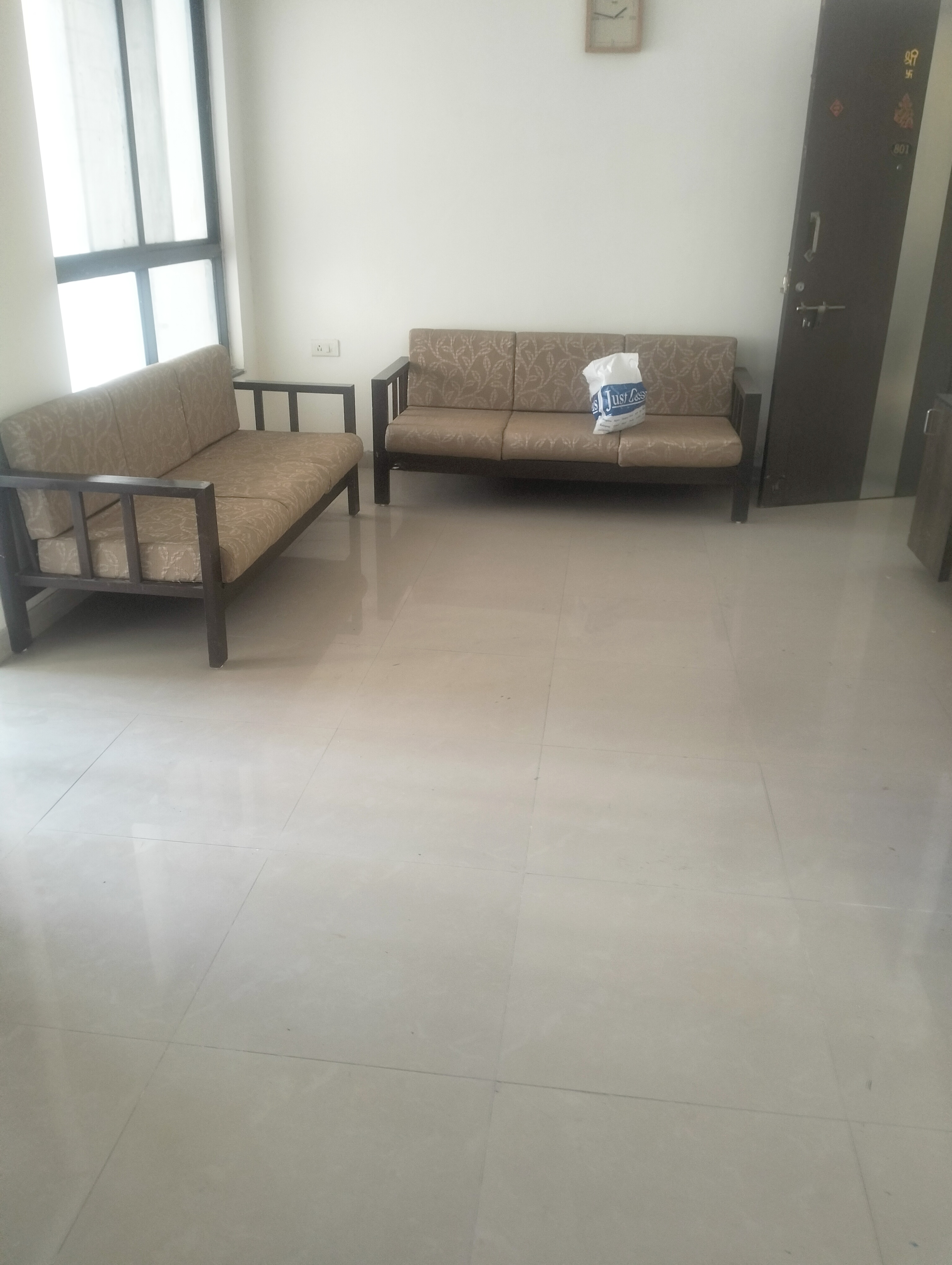 2 BHK Apartment For Rent in K Raheja Reserve