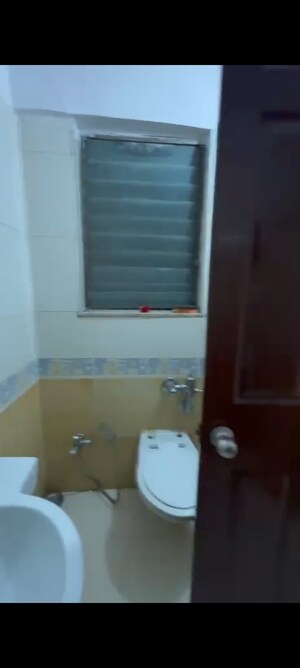 Attached Bathroom in 2.5 BHK Apartment at NRI Complex Phase 2, Seawoods – for Rent
