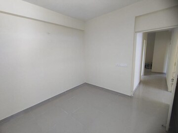 Room in 3 BHK Apartment at Conscient Habitat Residences, Sector 78 – for Sale