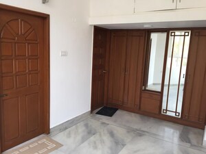 Room in 3 BHK Villa at Victoria Layout – for Rent