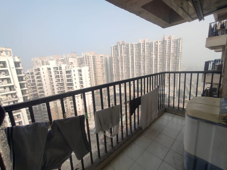 Balcony, gaur-city-2-11th-avenue 2.5 Bedroom 1205 Sq.Ft. Apartment In Sector 16c Greater Noida Greater Noida 9617886
