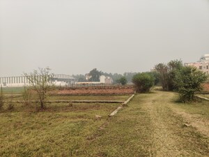  Plot For Sale in Akhari
