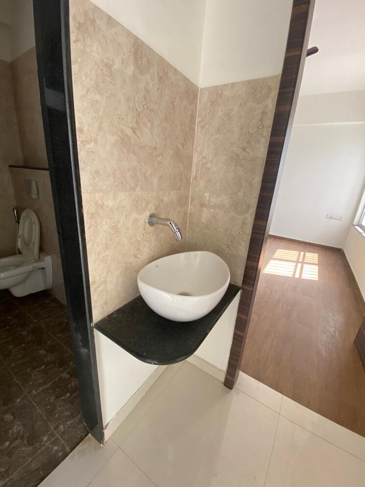 Bathroom, wadhwani-sai-paradise 2 Bedroom 1100 Sq.Ft. Apartment In Punawale Pune 9617769