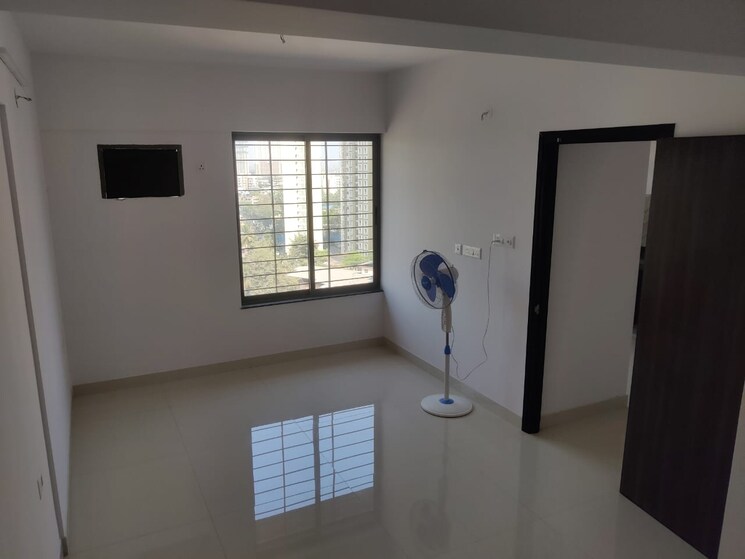 Room, majiwada 1 Bedroom 417 Sq.Ft. Apartment In Majiwada Thane 9617807