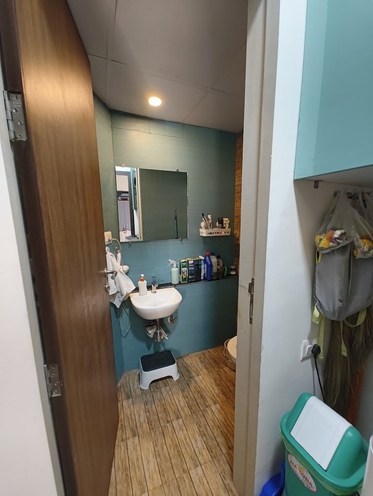 Bathroom, lodha-quality-home-tower-5 1 Bedroom 338 Sq.Ft. Apartment In Majiwada Thane 9617871