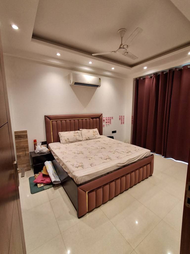 3 BHK Builder Floor For Rent in RWA Residential Society Sector 46