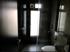 Bathroom in 5 BHK Apartment at Oberoi Realty Prisma, Andheri East – for Rent