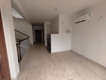  4 BHK Villa at Godrej Golf Links Evoke, Sector 27 Yamuna Expressway – for Rent