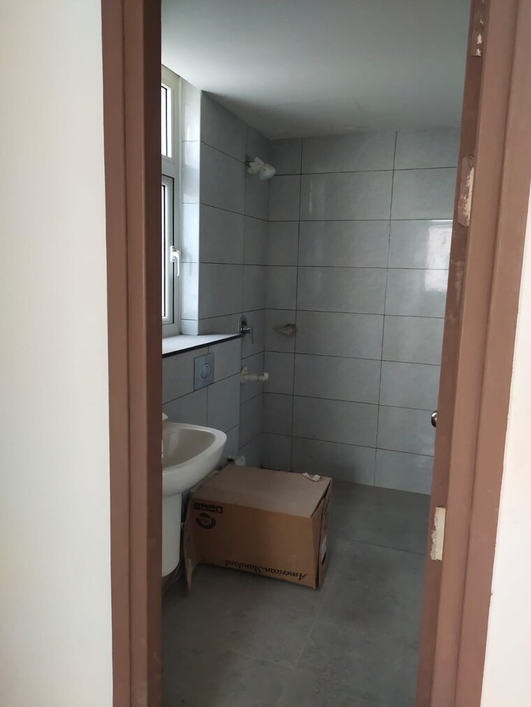 Attached Bathroom, godrej-golf-links-evoke 4 Bedroom 2820 Sq.Ft. Villa In Sector 27 Yamuna Expressway Greater Noida 9617995