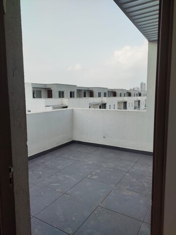 Building Lobby in 4 BHK Villa at Godrej Golf Links Evoke, Sector 27 Yamuna Expressway – for Sale