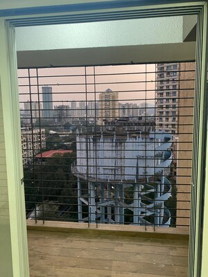 Room in 1 BHK Apartment at DB Parkwoods, Kasarvadavali – for Rent