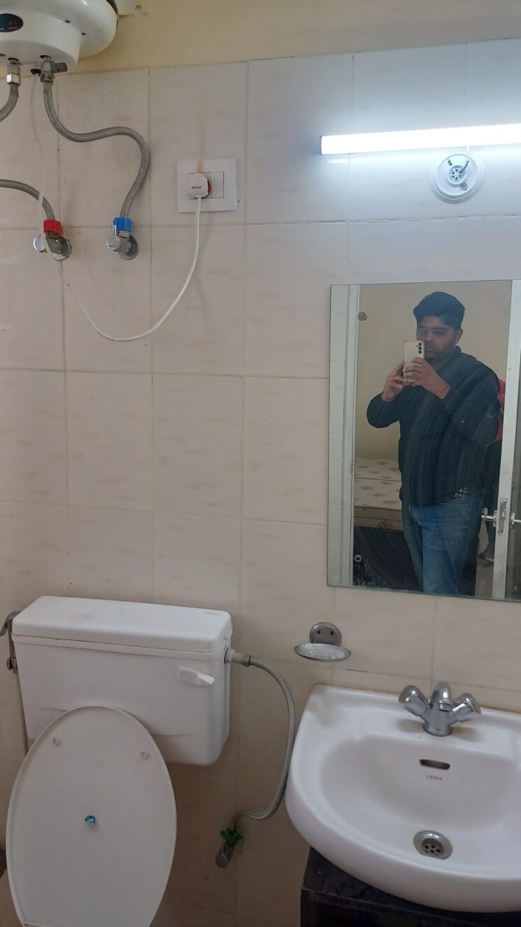 Bathroom, adani-aangan 1 Bedroom 400 Sq.Ft. Apartment In Sector 89a Gurgaon 9618028