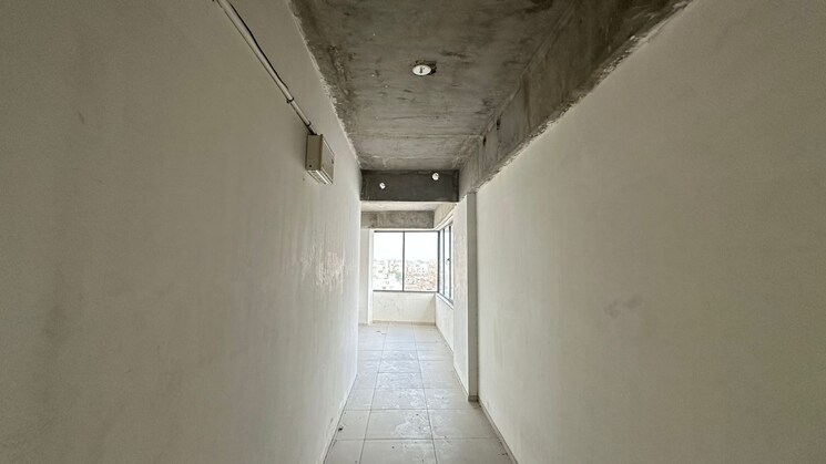 Other, sola road Commercial Office Space 2509 Sq.Ft. In Sola Road Ahmedabad 9618023