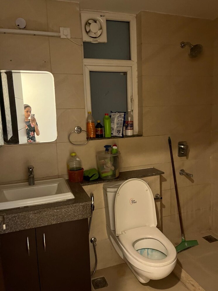 Attached Bathroom, puri-anand-villas-phase-ii 3 Bedroom 2335 Sq.Ft. Apartment In Sector 81 Faridabad 9618022