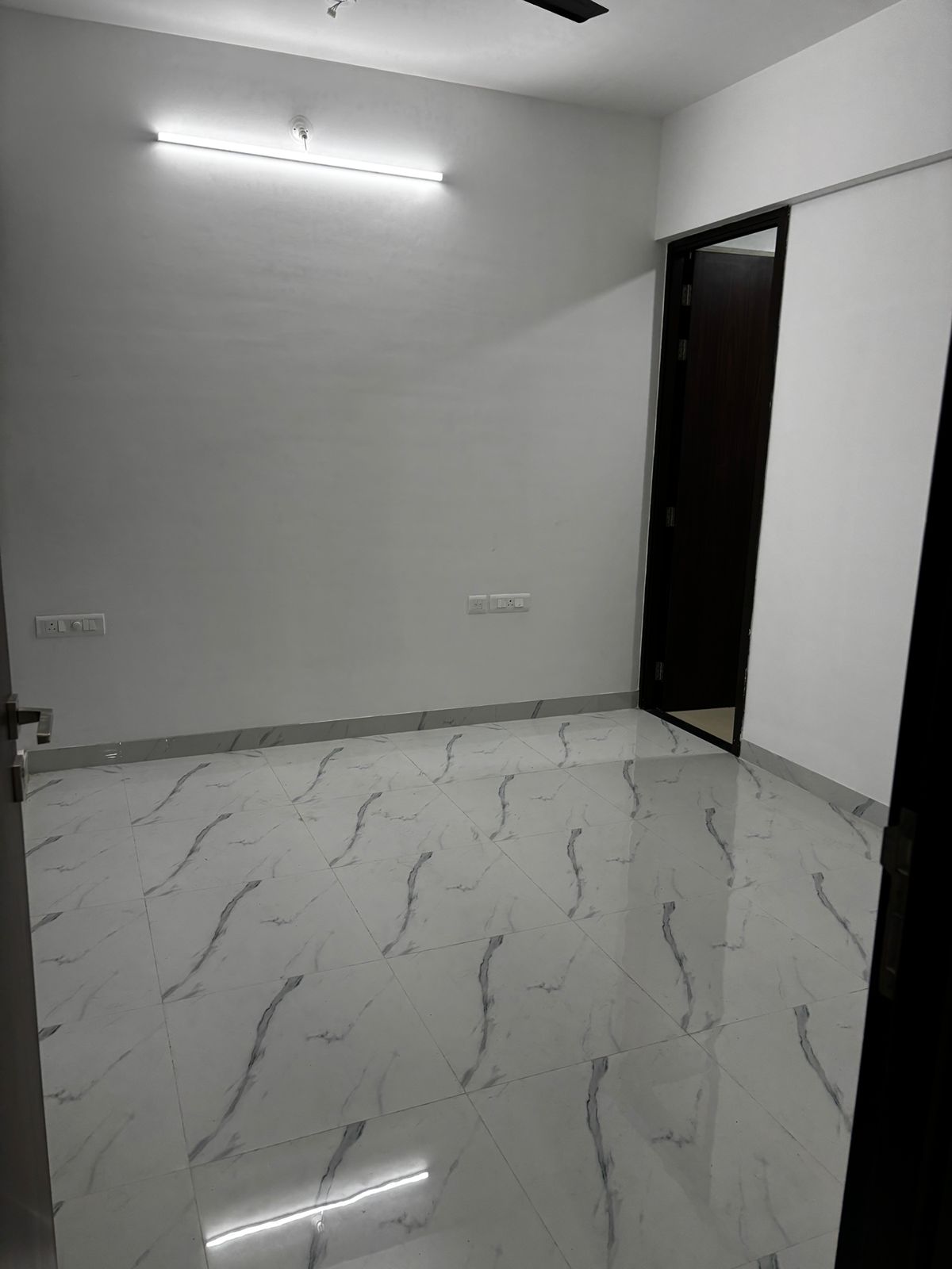 2 BHK + Pooja Room Apartment For Rent in Rutu Estate