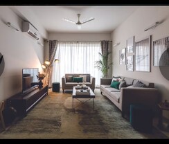 2.5 BHK + Servant Room Apartment For Sale in Vatika Seven Elements