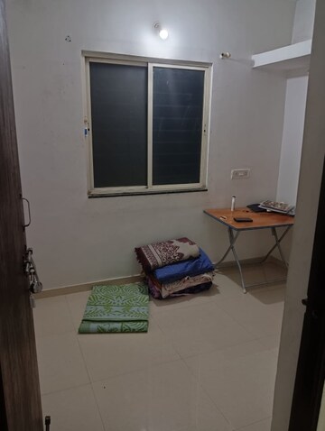Room in 1 BHK Apartment at MIG Colony Gokhalenagar, Gokhalenagar – for Rent