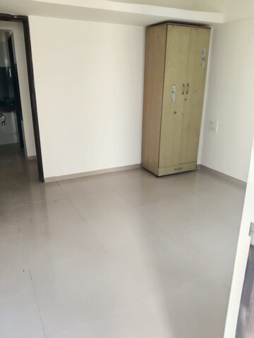 Room in 1 BHK Apartment at Wakad – for Rent