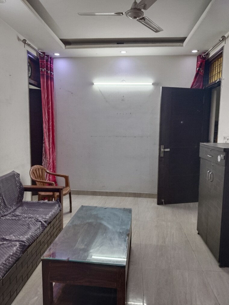 Living Room, panchsheel vihar 1 Bedroom 450 Sq.Ft. Apartment In Panchsheel Vihar Delhi 9618110