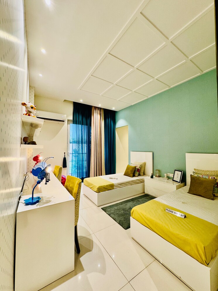 Living Room, vip road 3 Bedroom 2070 Sq.Ft. Apartment In Vip Road Zirakpur 9618060