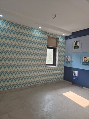 Room in 3 BHK Apartment at Sector 18 Dwarka – for Sale