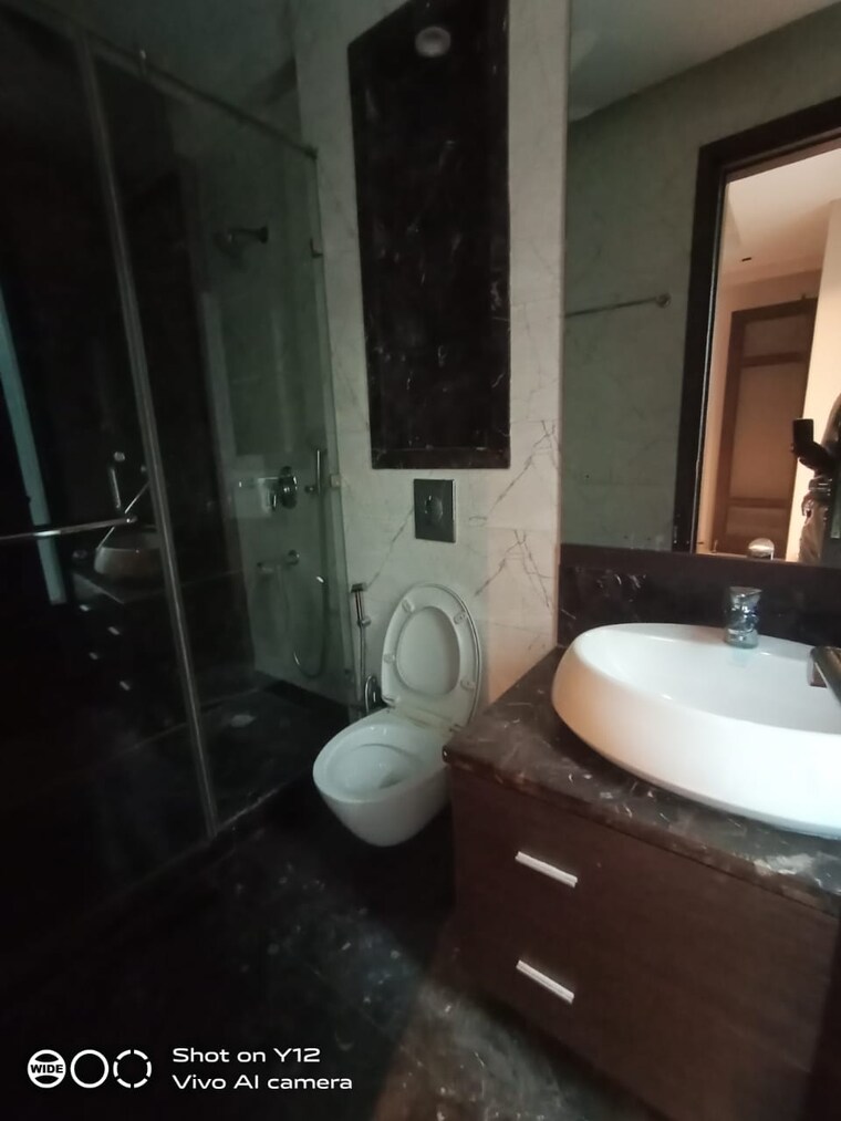 Bathroom, panchsheel enclave 3 Bedroom 265 Sq.Yd. Builder Floor In Panchsheel Enclave Delhi 9618144