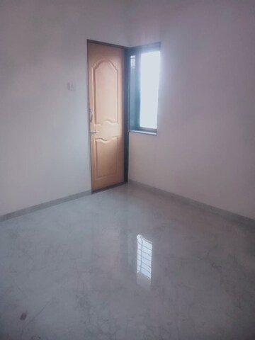Room in 2 BHK Apartment at Nashik Road – for Sale