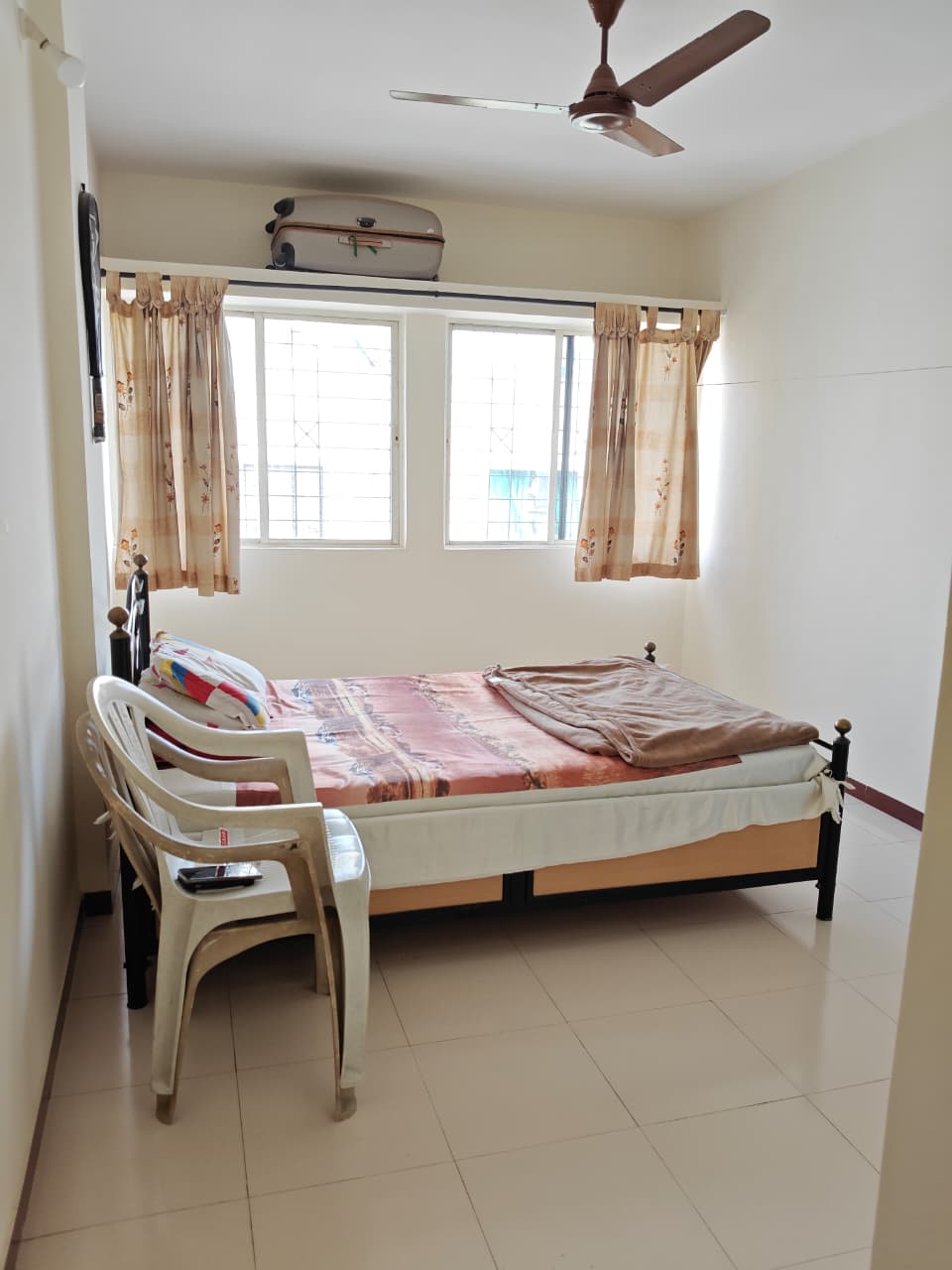 3 BHK + Extra Room 1800 Sq.Ft. Penthouse in Spring Meadows Co Operative Hosing Society