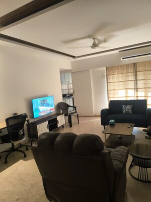 Living Room in 3 BHK Apartment at Khar West – for Rent