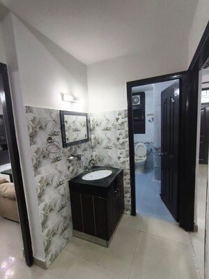 Attached Bathroom in 4 BHK Apartment at Shasi Estate Apartment, Sector 31 – for Rent