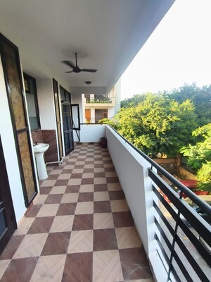 Balcony in 4 BHK Apartment at Shasi Estate Apartment, Sector 31 – for Rent
