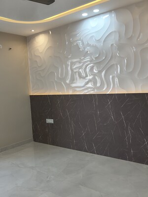 Room in 4 BHK Builder Floor at Sector 89 – for Sale