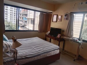 Bedroom in 3 BHK Apartment at Bandra West – for Rent