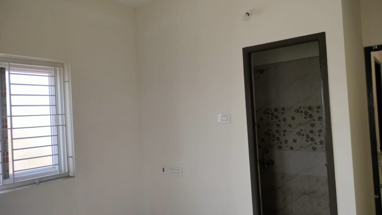 undefined, vadapalani 2 Bedroom 838 Sq.Ft. Apartment In Vadapalani Chennai 9618165
